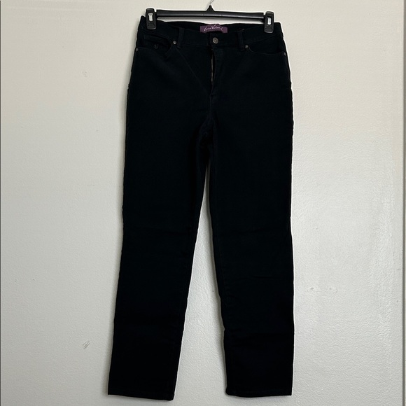 NWOT Gloria Vanderbilt Black Straight Leg Jeans - Picture 2 of 8